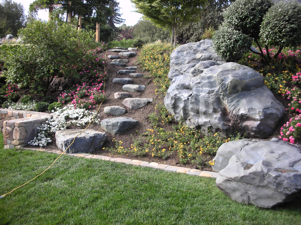 Materials: Yuba Boulders, California River Rock,