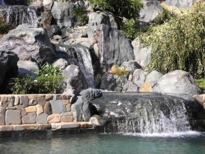 Materials: Yuba boulders, California River Stones